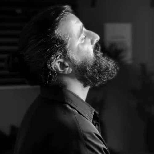 دانلود آهنگ مهدی دارابی گل پر پر (دلی)